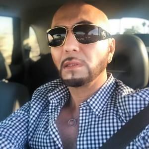 Meet your Posher, Jose f